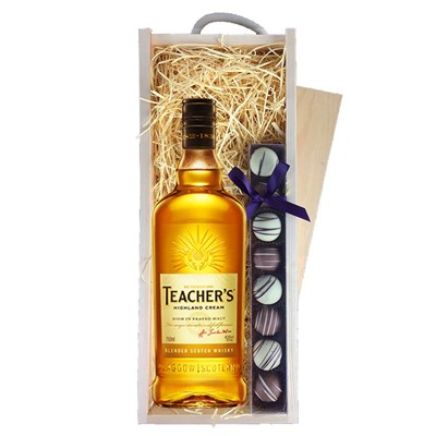 Teachers Highland Cream Whisky & Heart Truffles, Wooden Box